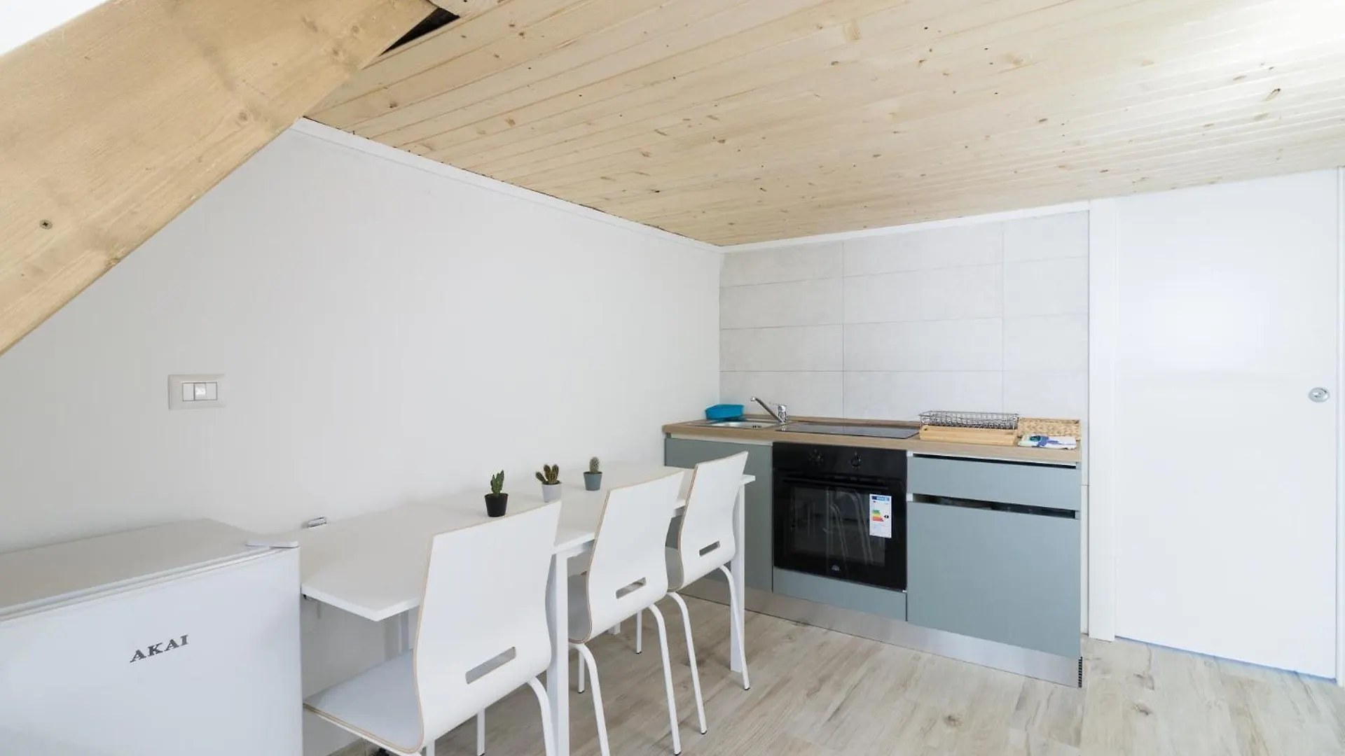 Apartment Nel Cuore Dei Navigli - Home Suite Milan