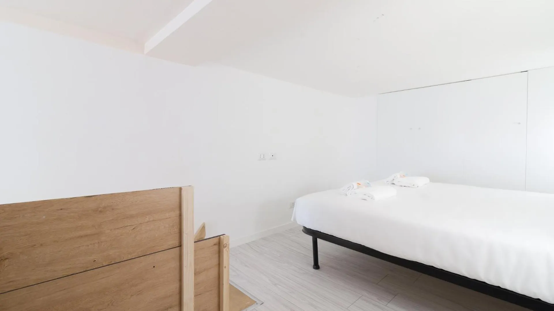 Nel Cuore Dei Navigli - Home Suite Milan